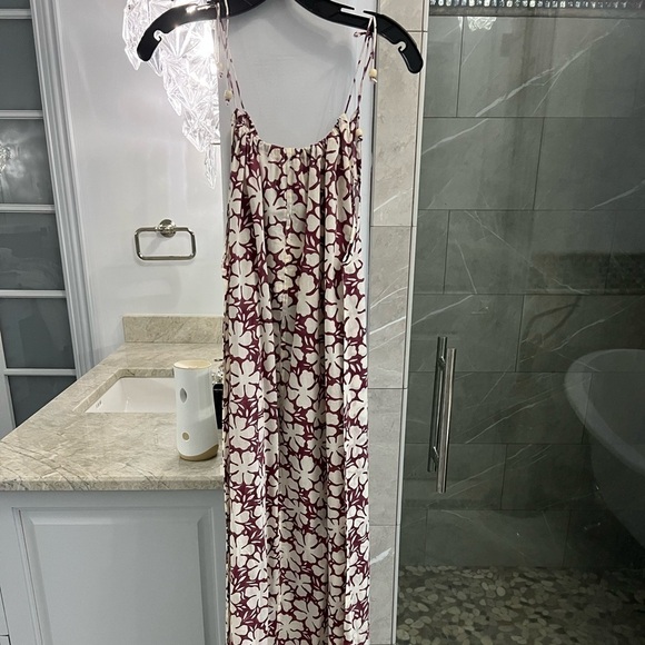 HANNAH ARTWEAR Serena Sleeveless Maxi Halter Dress - Picture 12 of 13